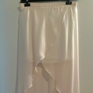 BNWOT H&M nude pink asymmetric skirt size 2